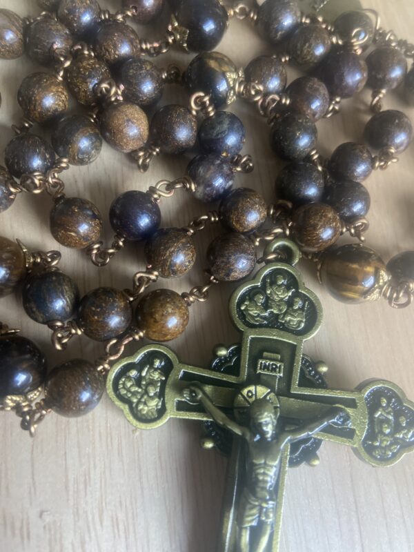 Large, heavy bronzite rosary - Image 2
