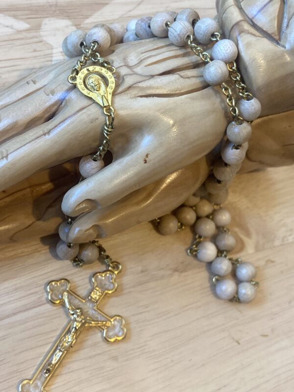 Classic wooden rosary - Image 3