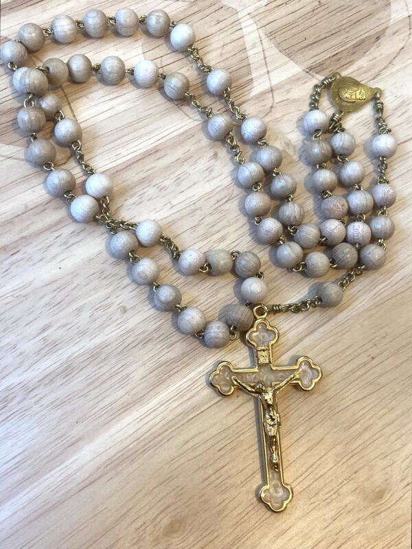 Classic wooden rosary - Image 4