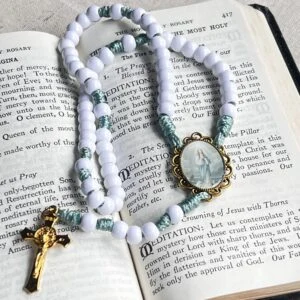Ave Regina Caelorum - Hail, Queen of Heaven